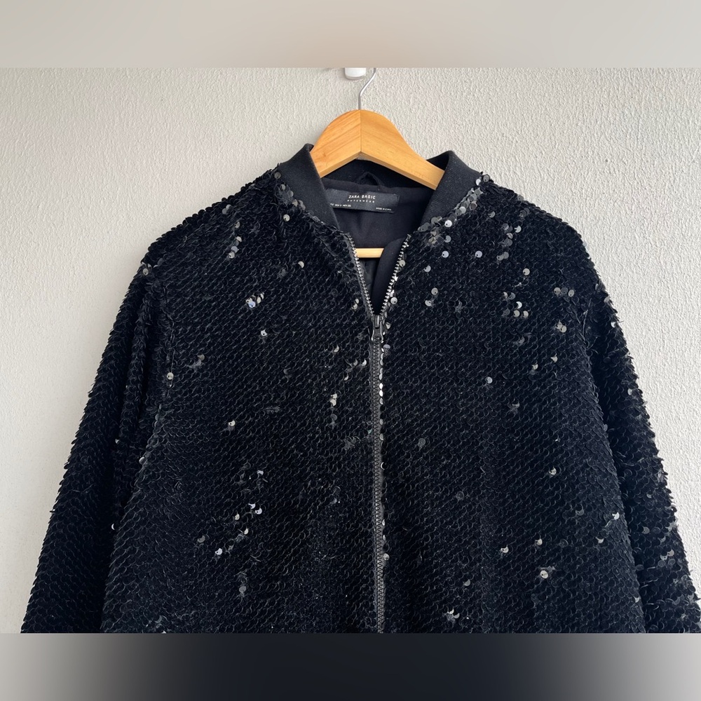 ZARA | Velvet Sequinned Bomber Jacket - Picture 2 of 16